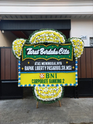 Papan Bunga Duka di Serpong